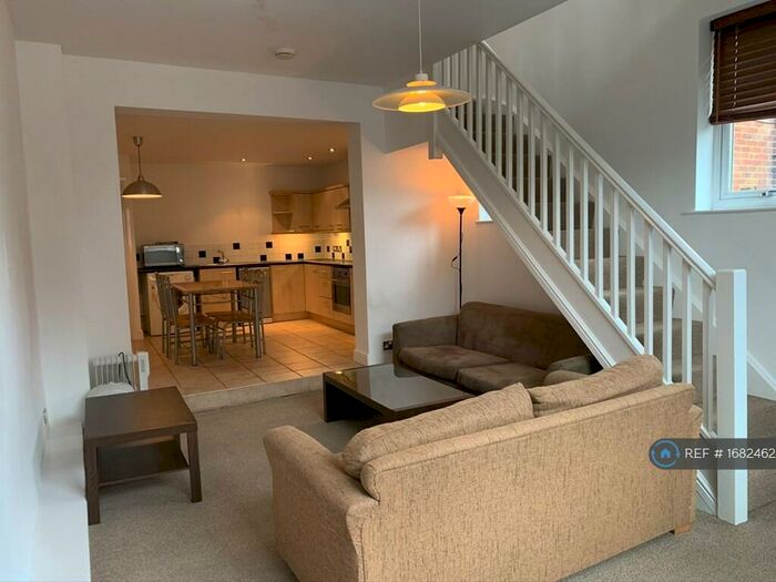 1 Bedroom Maisonette To Rent In Fulwood Road, Sheffield, S10