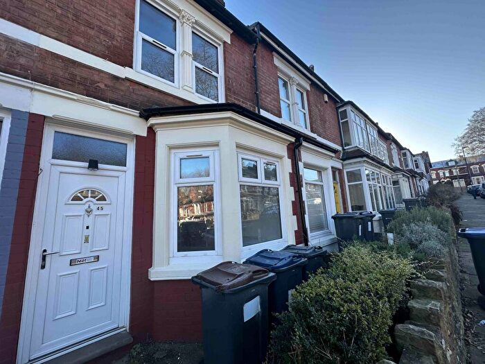 2 Bedroom Terraced House To Rent In Oxford Road, Stirchley, B30