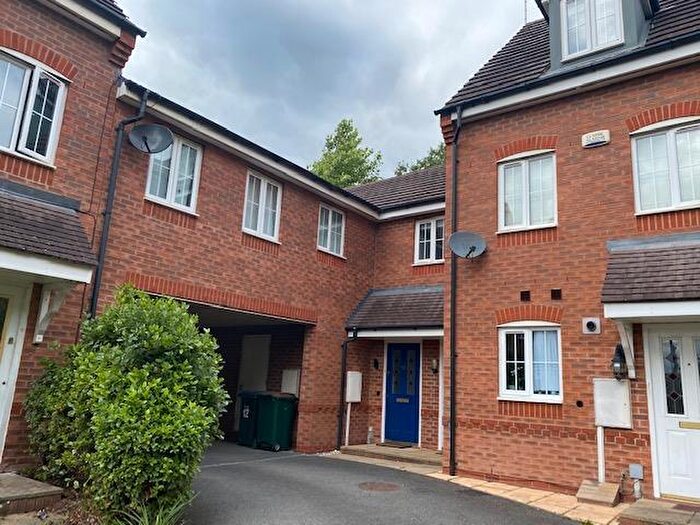 2 Bedroom Maisonette To Rent In Lowfield Road, Stoke, Coventry, CV3