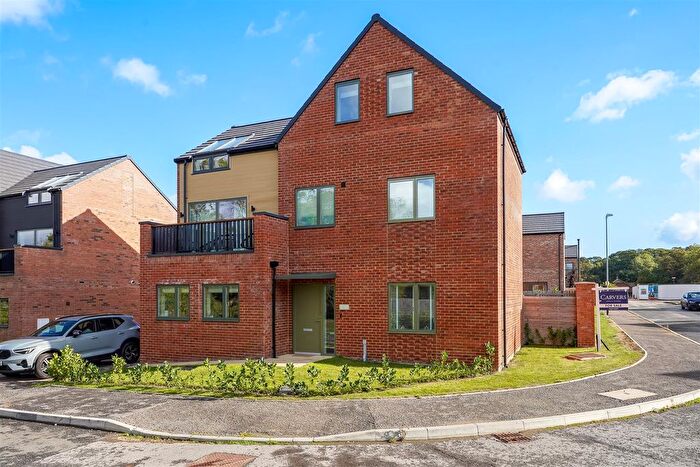 5 Bedroom Detached House For Sale In Chestnut Tree Lane, Middleton St. George, Darlington, DL2