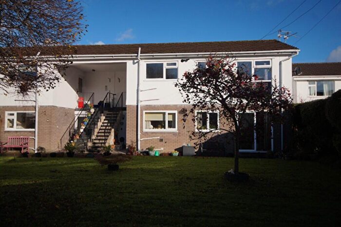 2 Bedroom Flat To Rent In Blandon Way, Cardiff(City), CF14