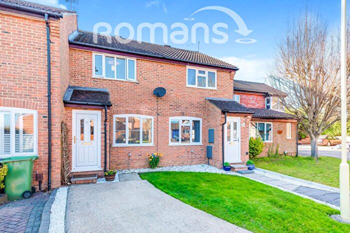 2 Bedroom Terraced House To Rent In Stanley Drive, Farnborough, GU14