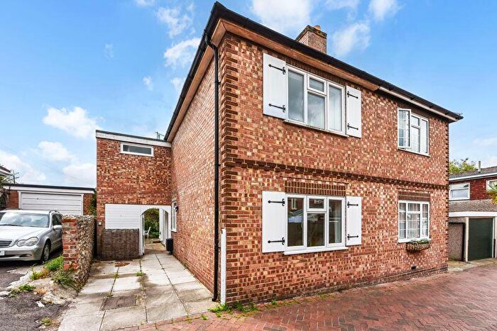 2 Bedroom Semi-Detached House For Sale In School Lane, Emsworth, PO10