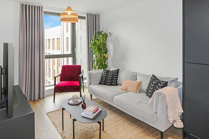 2 Bedroom Apartment To Rent In Rockingham Street, Sheffield, S1
