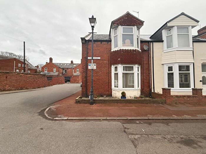 3 Bedroom End Of Terrace House For Sale In Ennerdale, Ashbrooke, Sunderland, SR2