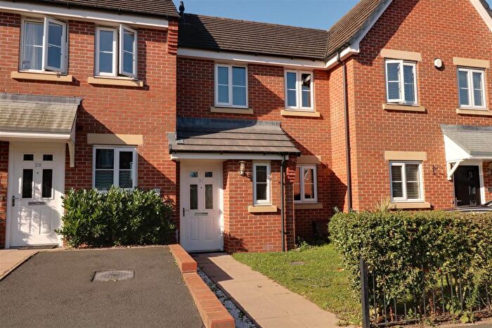 2 Bedroom Terraced House To Rent In Beddows Road, Walsall, WS3