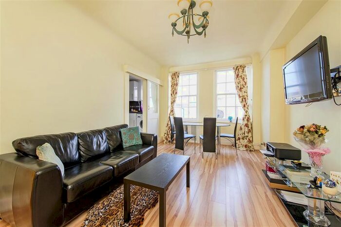 1 Bedroom Flat To Rent In Queensway, London, W2