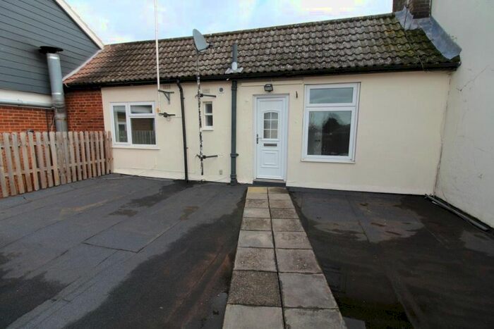 1 Bedroom Flat To Rent In Norwich Road, Ipswich, IP1