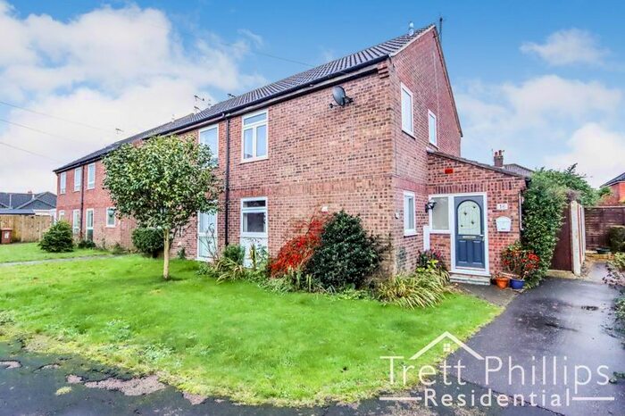 3 Bedroom Semi-Detached House To Rent In Bullemer Close, Stalham, Norwich NR12