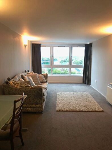 2 Bedroom Flat To Rent In Southbrae Drive, Glasgow, G13