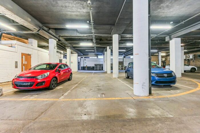 Garage / Parking To Rent In Parking Bay, Central Croydon, Croydon, CR0