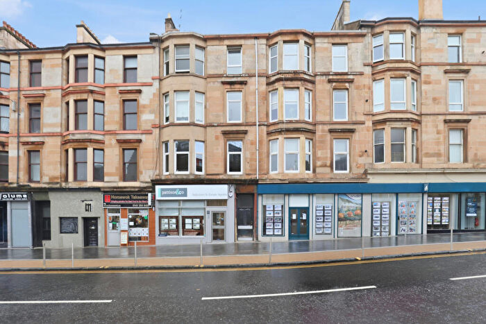 2 Bedroom Flat For Sale In / Byres Road, Partick, Glasgow, G11