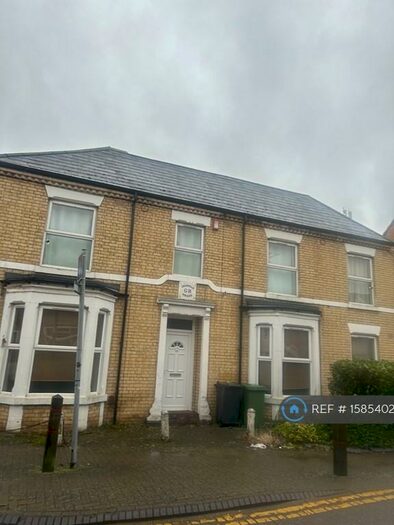2 Bedroom Flat To Rent In Monument Street, Peterborough, PE1