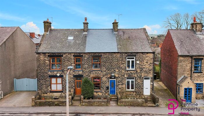3 Bedroom Terraced House To Rent In High Street, Penistone, S36