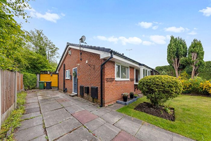 2 Bedroom Semi-Detached Bungalow For Sale In Littleton Close, Great Sankey, WA5