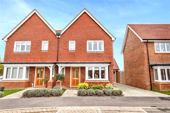 3 Bedroom Semi-Detached House For Sale In Manorwood, West Horsley, Leatherhead, Surrey, KT24