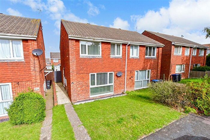 3 Bedroom Semi-detached House For Sale In St. Francis Close, Deal, Kent, CT14