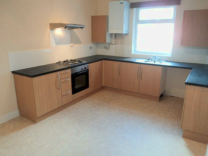 2 Bedroom Flat To Rent In High Street, Saxilby, LN1