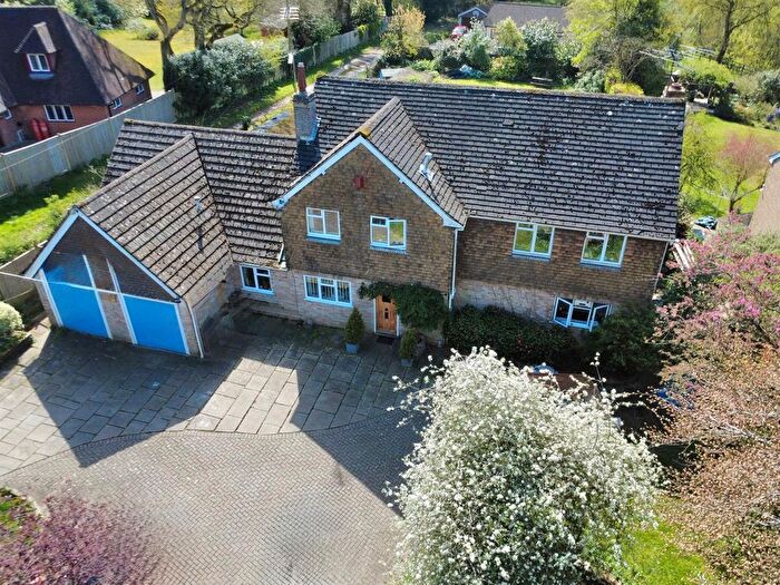 5 Bedroom Detached House For Sale In Crestholm, Red Shute Hill, Hermitage, RG18