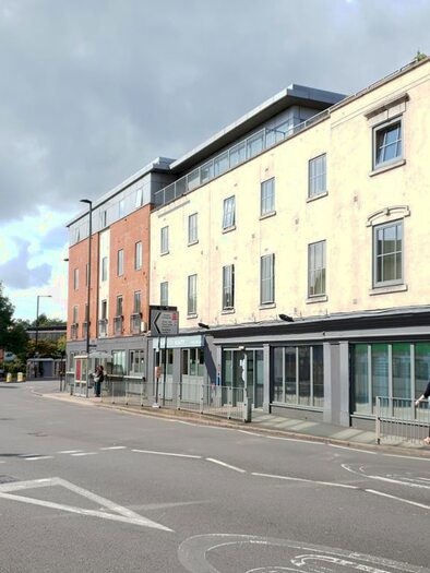 1 Bedroom Flat To Rent In High Street, Harborne, B17