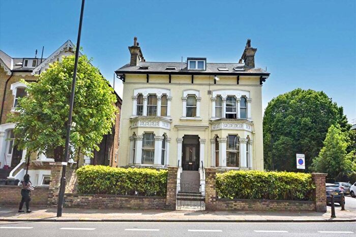 2 Bedroom Flat To Rent In Chiswick High Road, Chiswick, Chiswick, W4