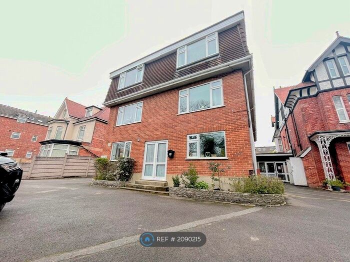 2 Bedroom Flat To Rent In Florence Road, Bournemouth, BH5