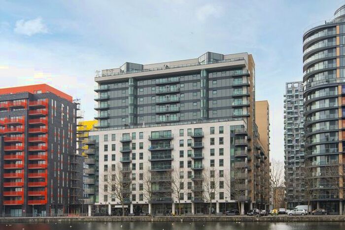 1 Bedroom Flat To Rent In Millharbour, Millwall, E14