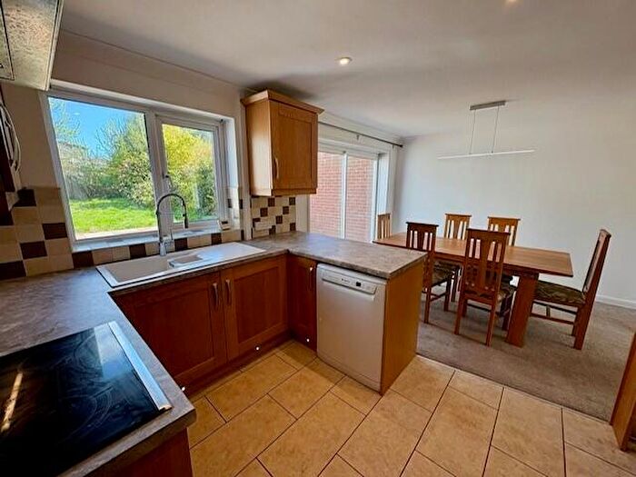 3 Bedroom House To Rent In Court Close, Cardiff, CF14