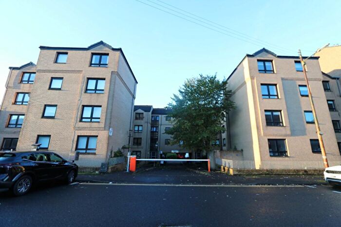 2 Bedroom Flat To Rent In Glenfarg Street, Glasgow, G20