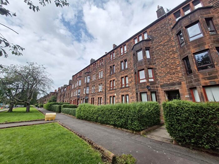 3 Bedroom Flat To Rent In Great Western Road, Glasgow, G13