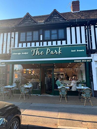 3 Bedroom Flat To Rent In Crofton Road, Locksbottom, Orpington, BR6