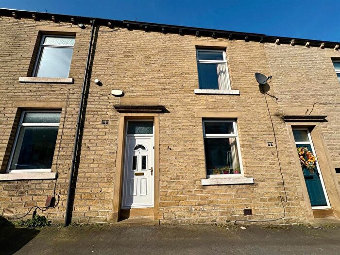 2 Bedroom Terraced House For Sale In Bath Street, Elland, HX5