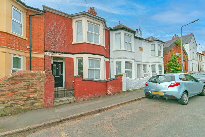 2 Bedroom Terraced House For Sale In Church Street, Fenny Stratford, MK2