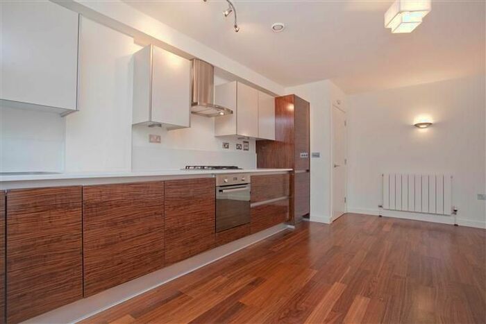 1 Bedroom Flat To Rent In Woodland Crescent, London, SE10