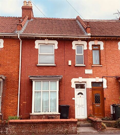 3 Bedroom Terraced House For Sale In Mount Street, Bridgwater, TA6