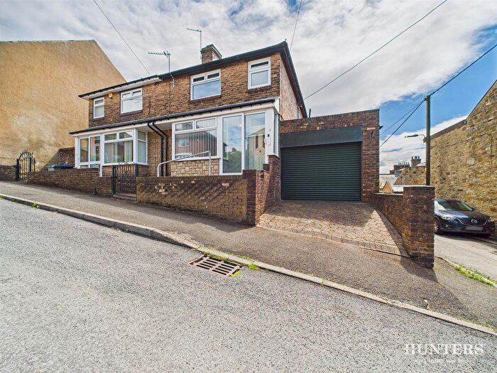 3 Bedroom Terraced House To Rent In Barr House Avenue, Consett, DH8