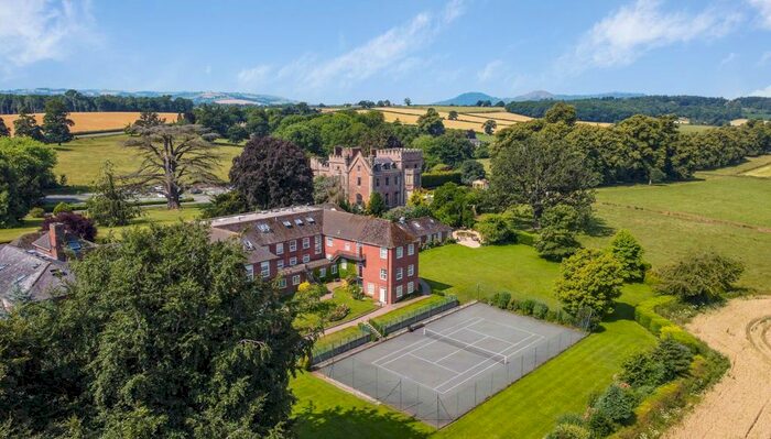 2 Bedroom Flat For Sale In Rowton, Halfway House, Shrewsbury SY5