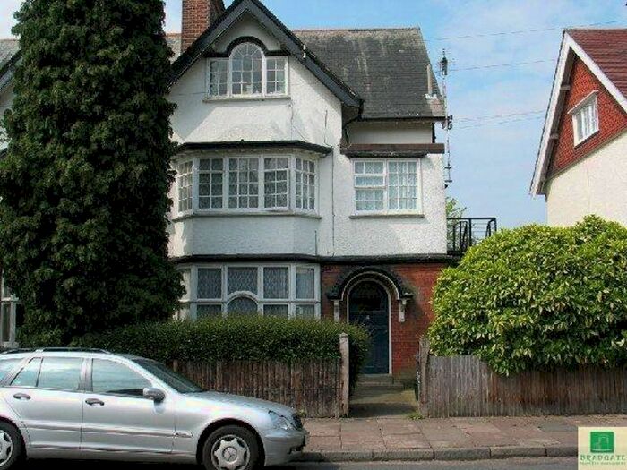 1 Bedroom Flat To Rent In Stoneygate Avenue, Stoneygate, Leics LE2