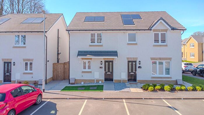 2 Bedroom Semi-Detached House For Sale In Elder Drive, Moodiesburn, Glasgow, G69