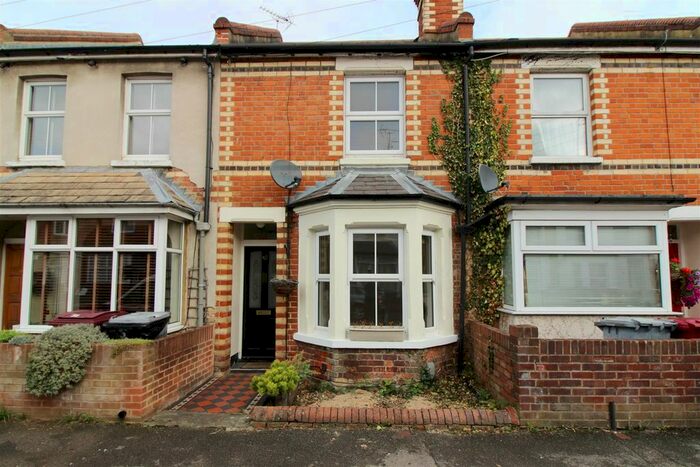2 Bedroom Terraced House To Rent In Queens Road, Caversham, Reading RG4