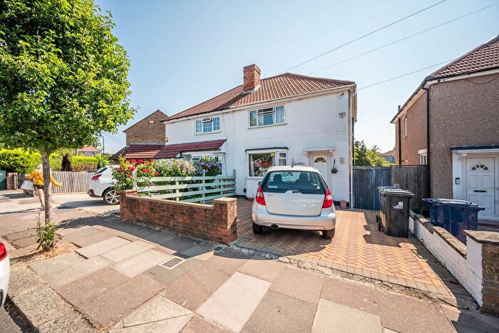 3 Bedroom Semi Detached House For Sale In Russell Road, Harrow, Northolt, UB5