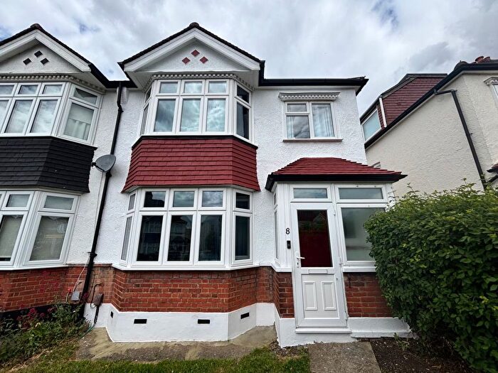 3 Bedroom Semi-Detached House To Rent In Norbury Close, Norbury, SW16
