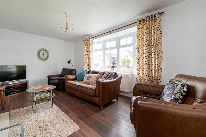 2 Bedroom Detached Bungalow For Sale In Belgrave Avenue, Penwortham, Preston, PR1