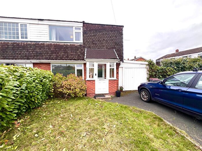 3 Bedroom Semi-detached House To Rent In Fieldhouse Drive, Muxton, Telford, Shropshire, TF2