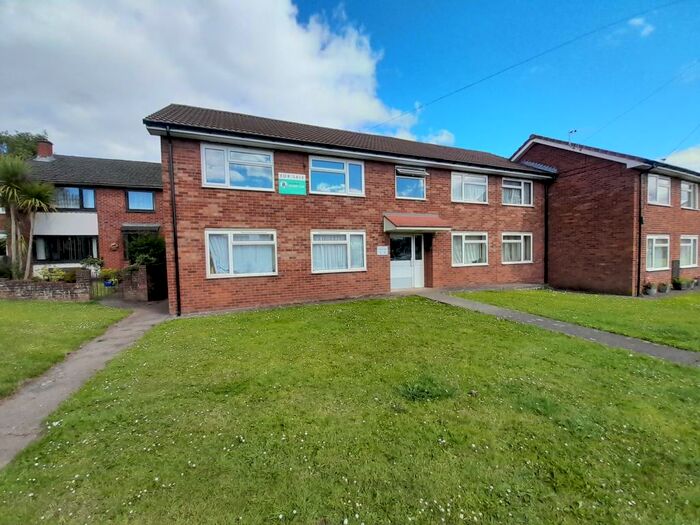 1 Bedroom Flat To Rent In St. Georges Crescent, NP7