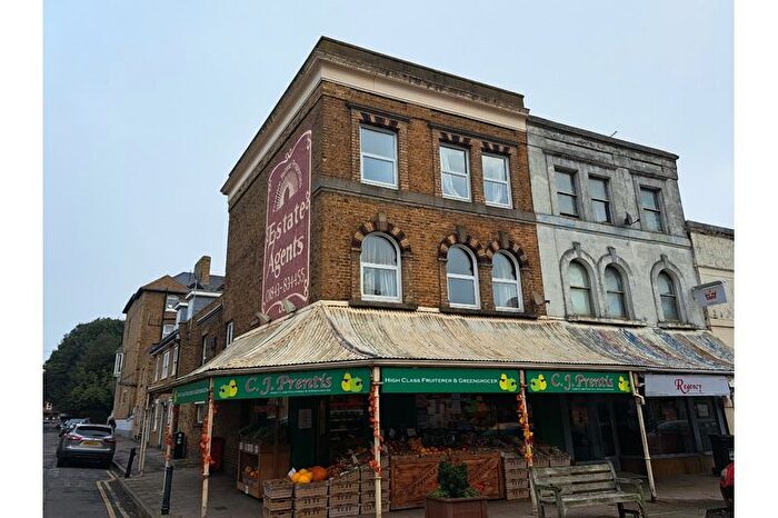 4 Bedroom Maisonette To Rent In Station Road, Thanet, Westgate On Sea, CT8