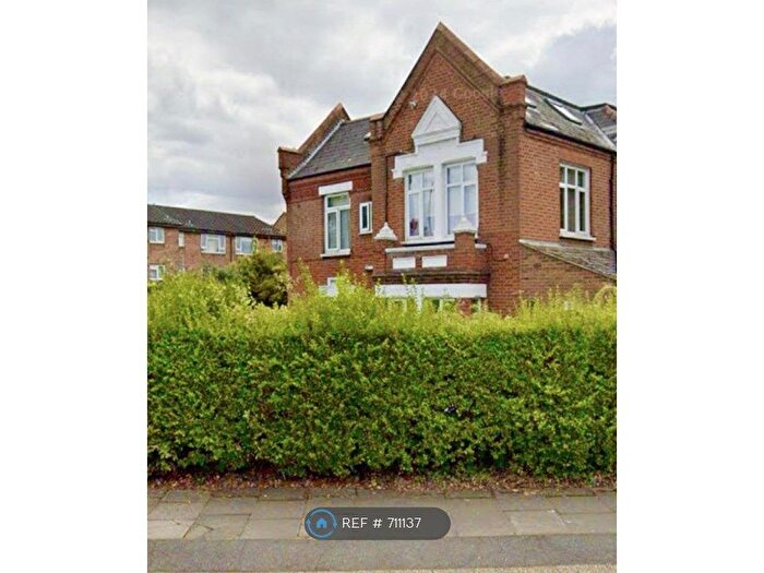 Studio To Rent In Pepys Road, London, SW20