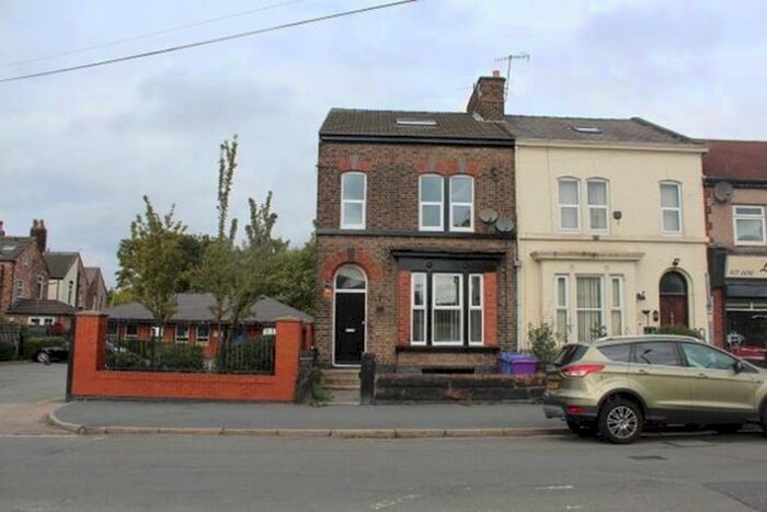 3 Bedroom Flat To Rent In Woolton Road, Garston, Liverpool L19