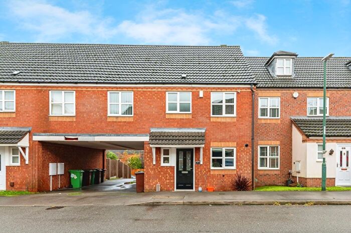 4 Bedroom Semi Detached House For Sale In Edmonstone Crescent, Nottingham, Nottinghamshire, NG5