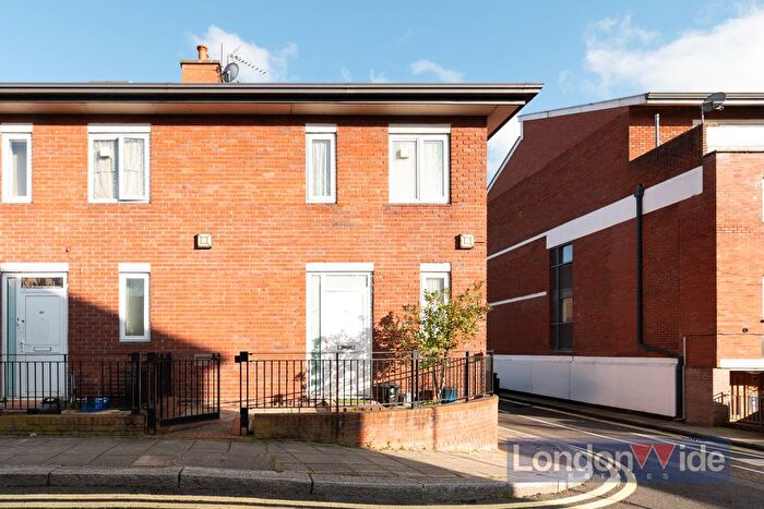 2 Bedroom Terraced House For Sale In Dowland Street, London, W10